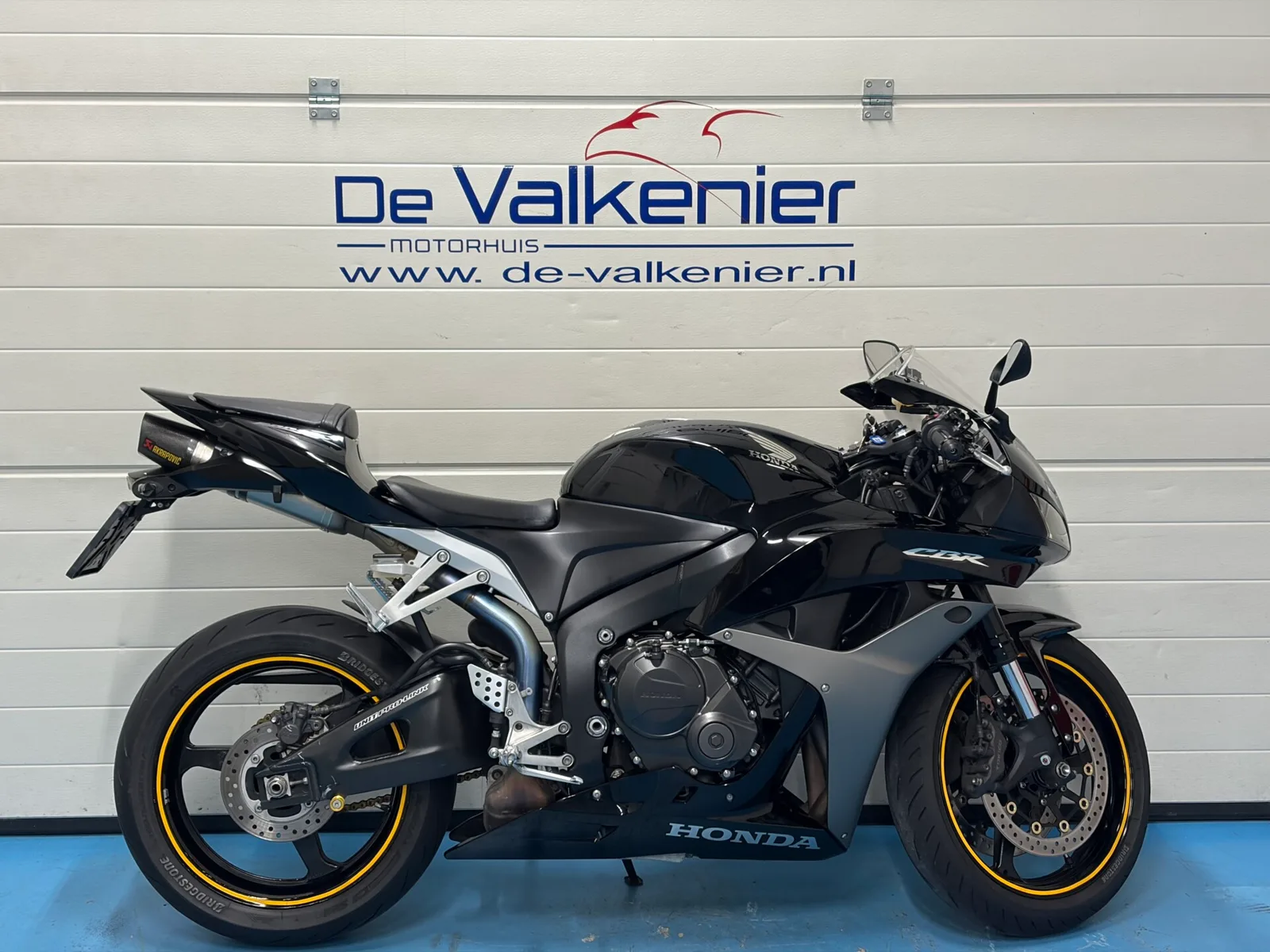 Honda CBR 600 RR (2007) — foto 1