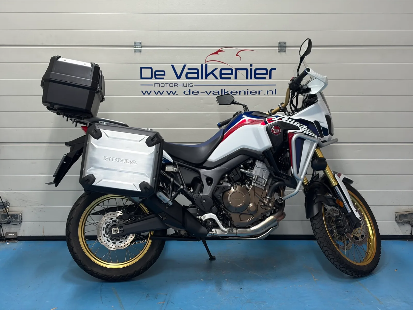 Honda CRF 1000 L Africa Twin (2016) — foto 1