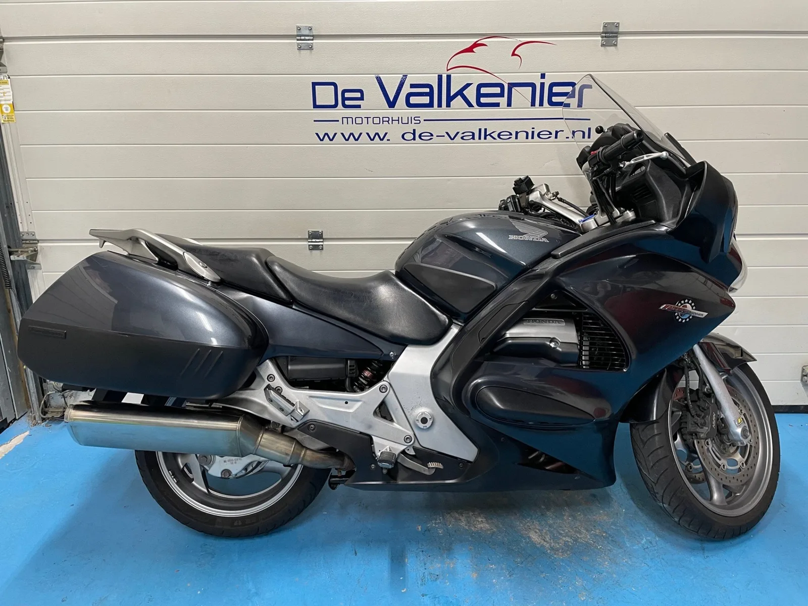 Honda ST1300A Pan-European (2006) — foto 1
