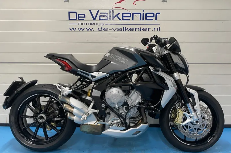 MV Agusta AUGUSTA Dragster 800 RR (2015)