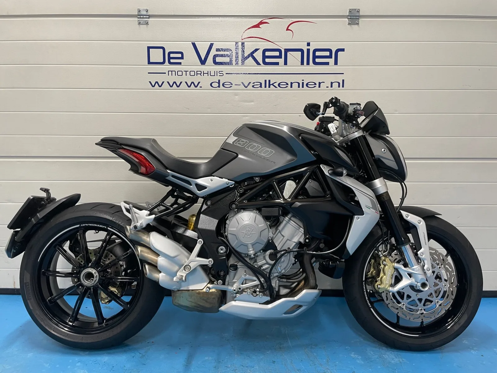 MV Agusta AUGUSTA DRAGSTER 800 (2015) — foto 1