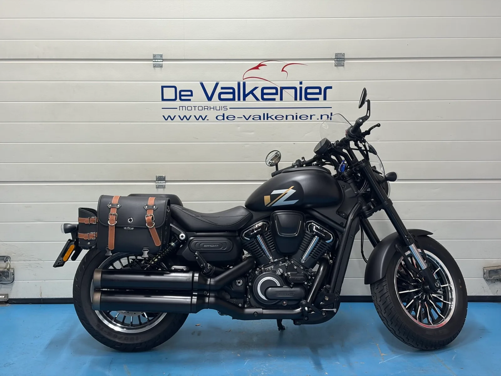 QJ MOTOR SRV 600 V2 (2026) — foto 1