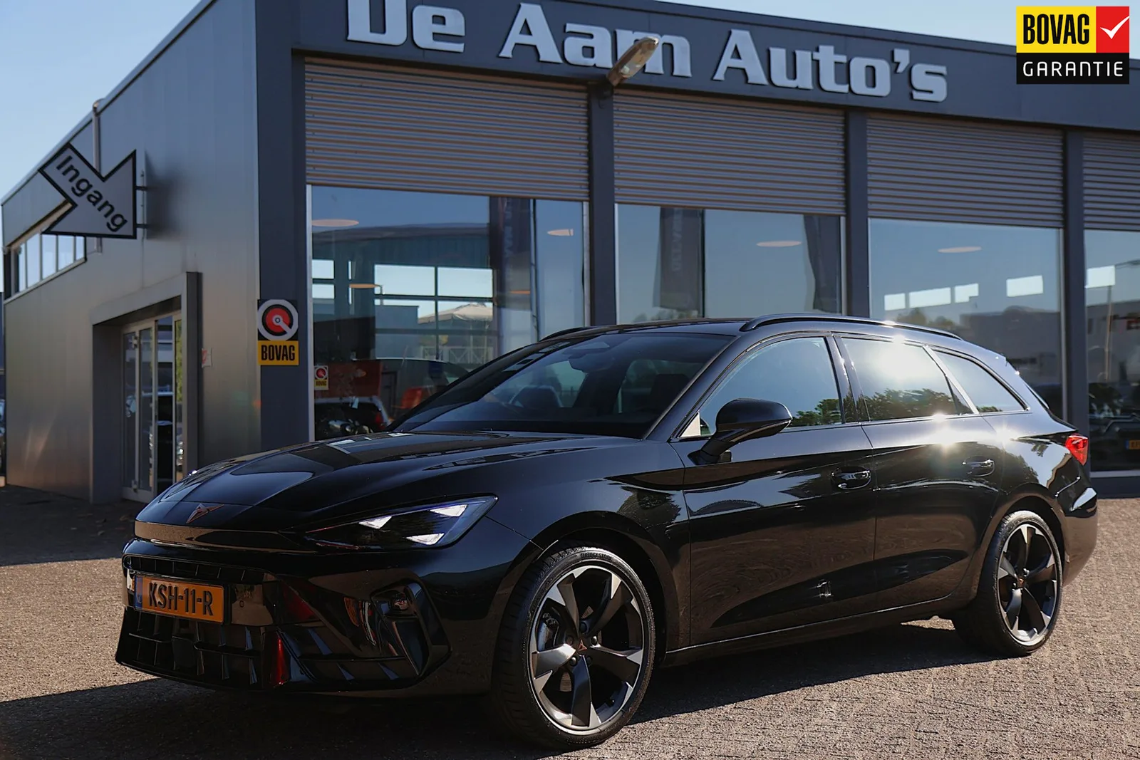 CUPRA Leon (2025) — foto 1