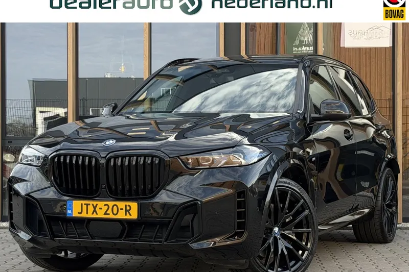BMW X5 (2023)