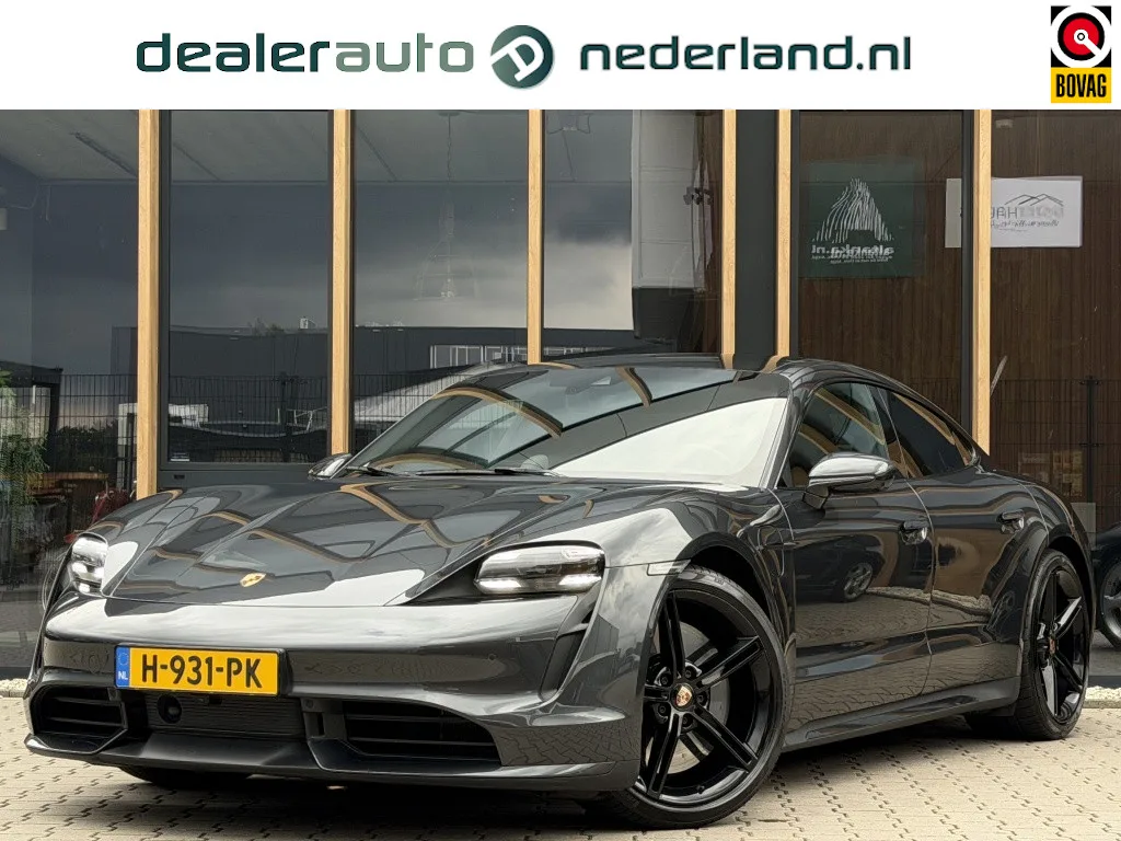 Porsche Taycan (2020) — foto 1