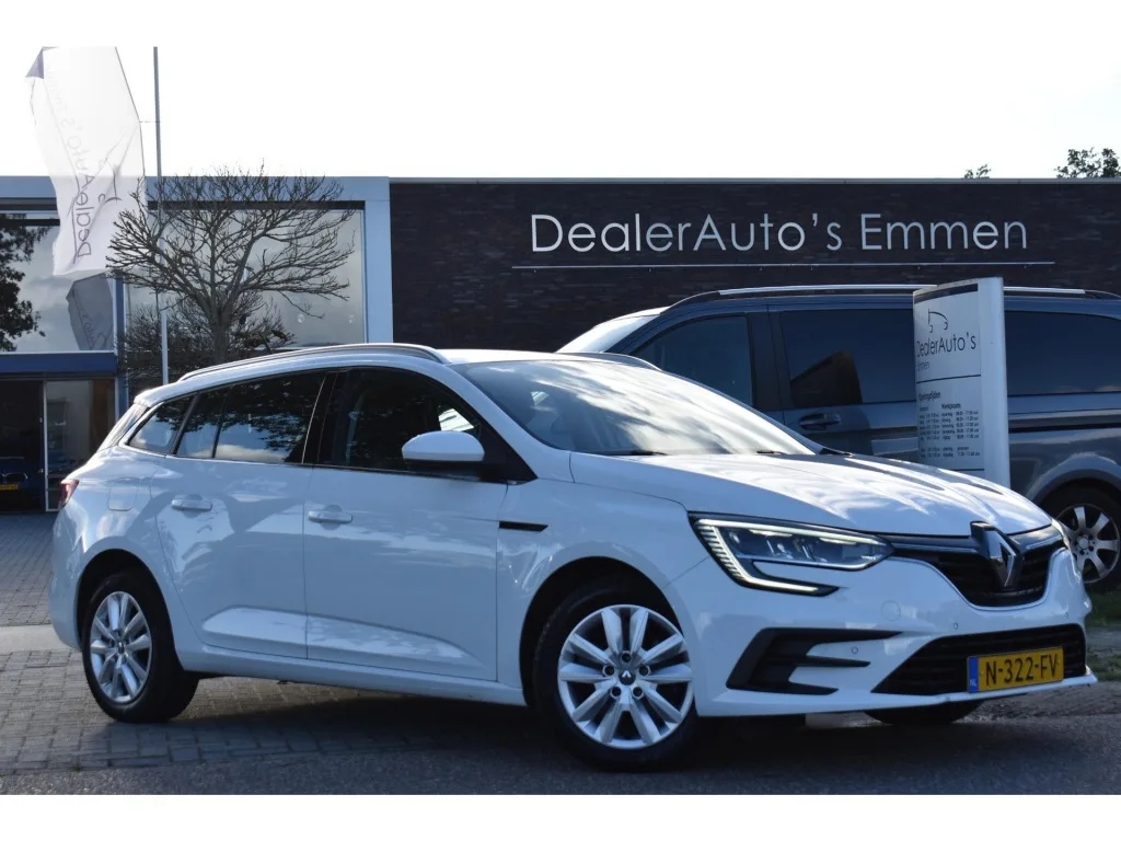 Renault Mégane (2021) — foto 1