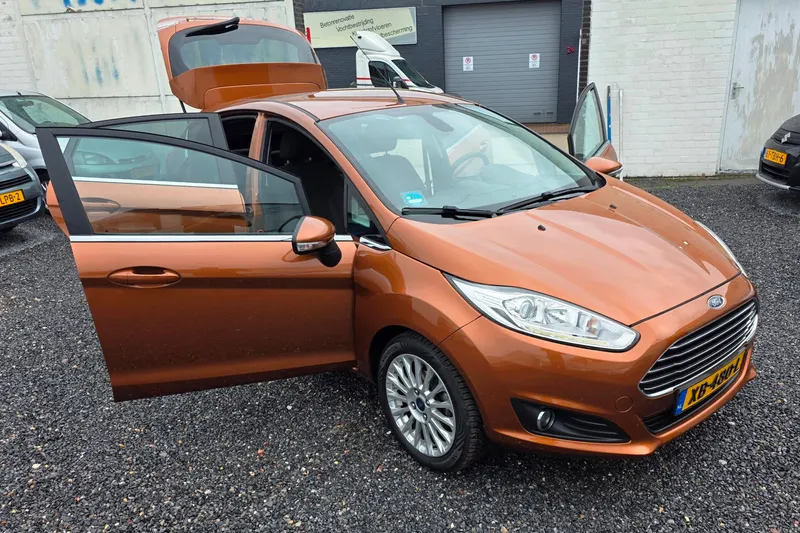 Ford Fiesta (2013)