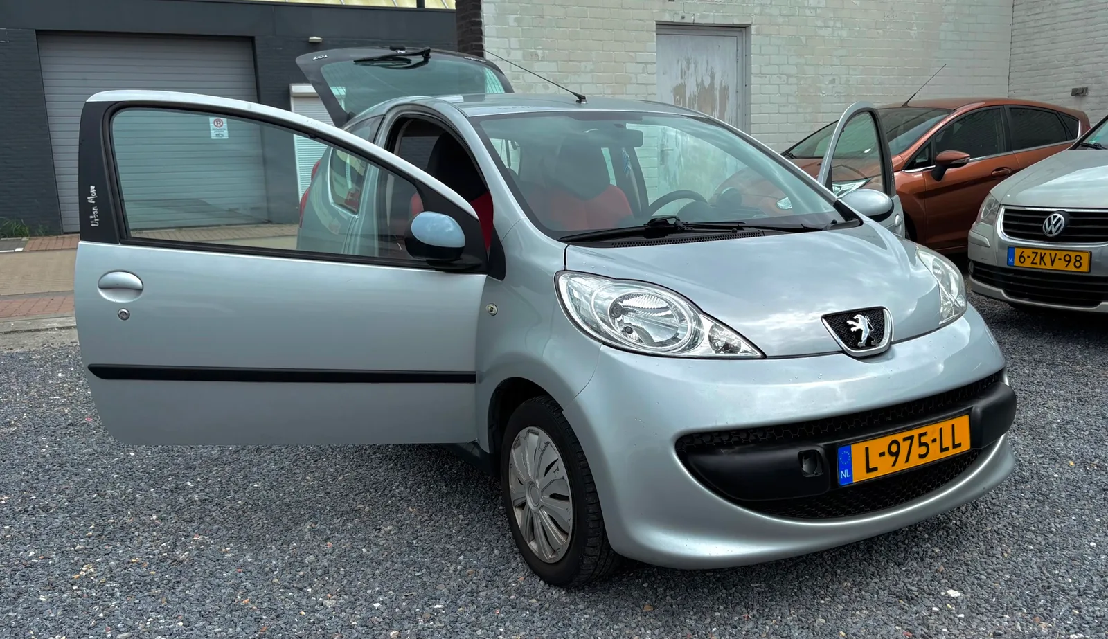 Peugeot 107 (2007) — foto 1