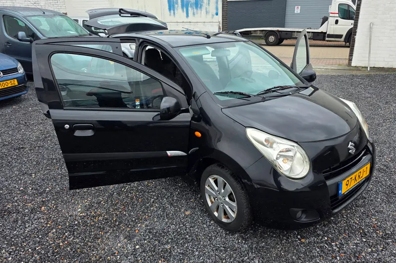 Suzuki Alto (2010)