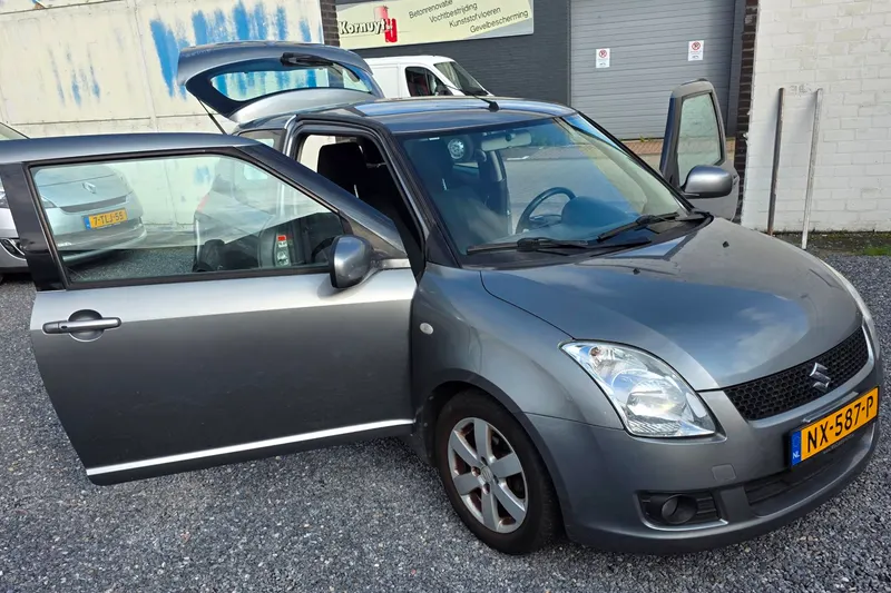 Suzuki Swift (2008)