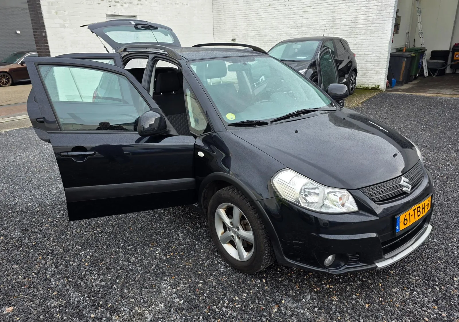 Suzuki SX4 (2007) — foto 1