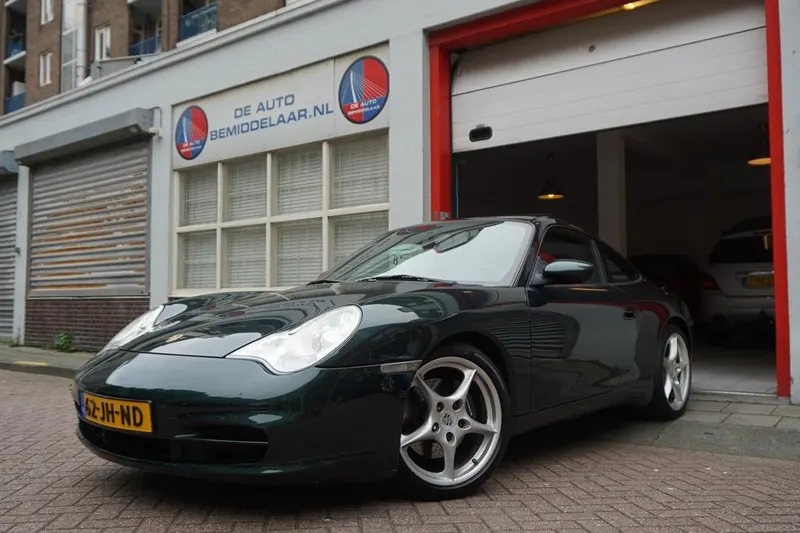 Porsche 911 (2002)