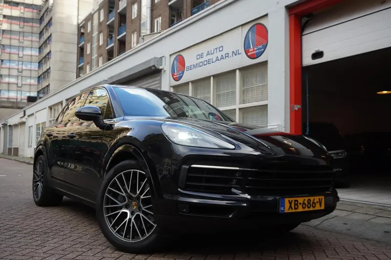 Porsche Cayenne (2017)