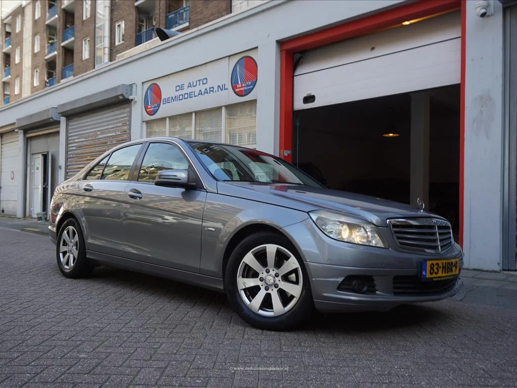 Mercedes-Benz C-Klasse (2008) — foto 1