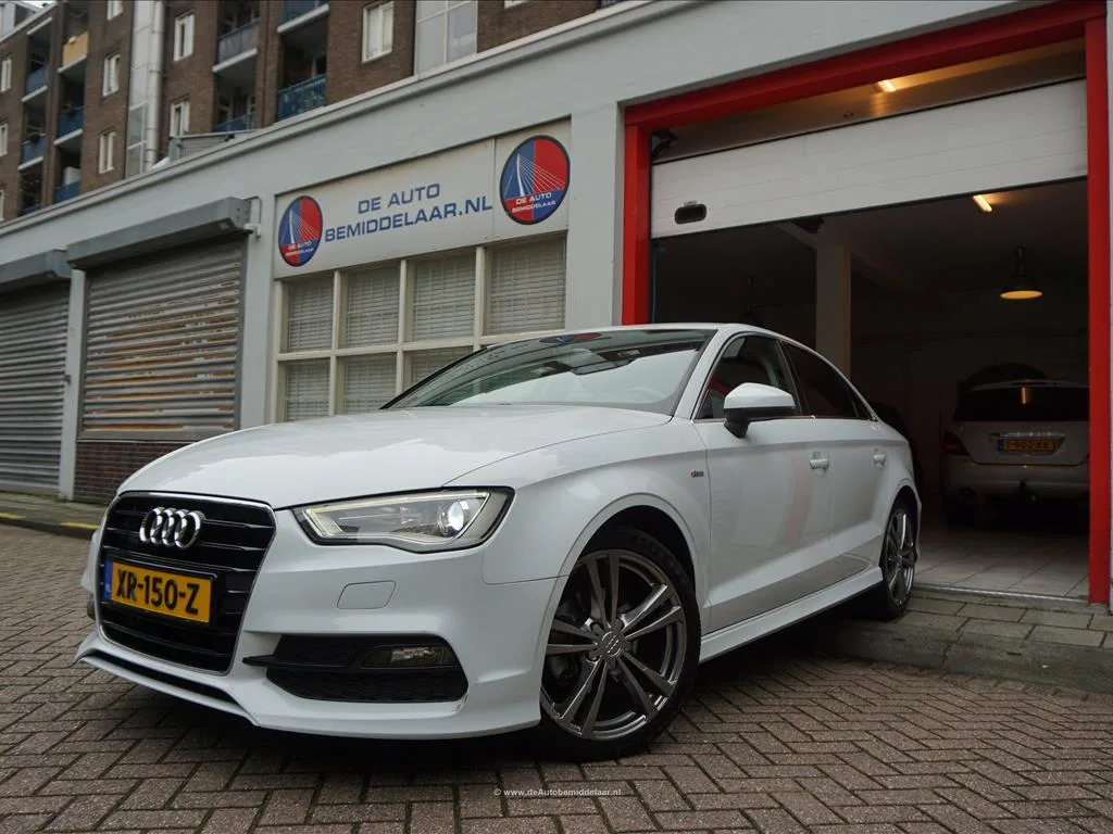 Audi A3 (2014) — foto 1