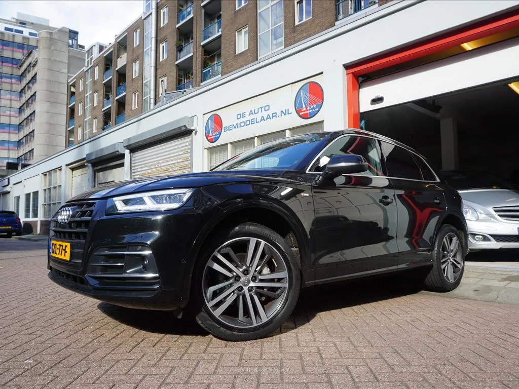 Audi Q5 (2020) — foto 1