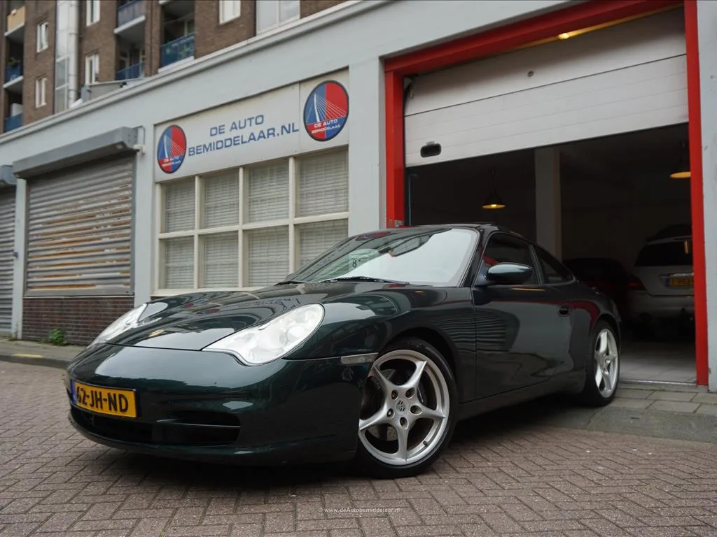 Porsche 911 (2002) — foto 1