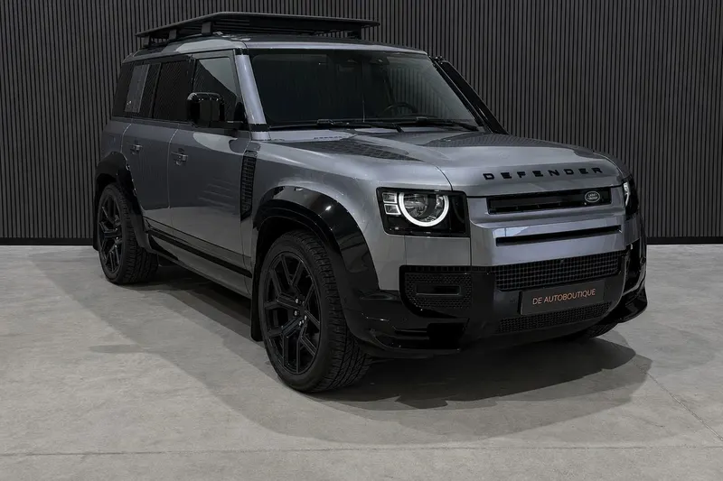 Land Rover Defender (2021)