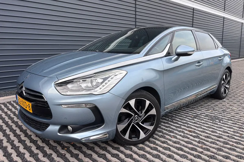 Citroën DS5 (2012)