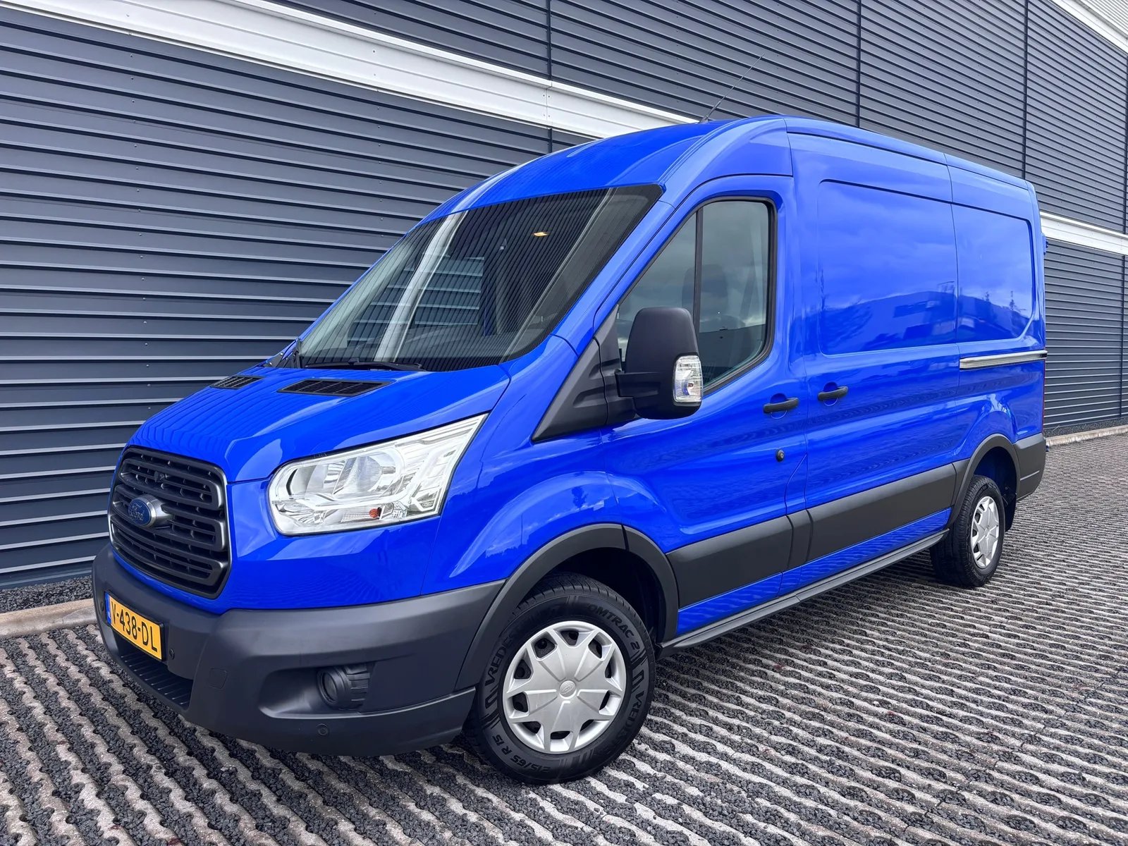 Ford Transit (2017) — foto 1