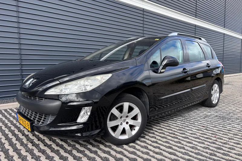 Peugeot 308 (2009)