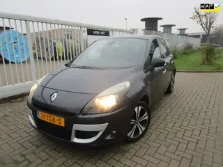 Renault Scénic (2012) — foto 1