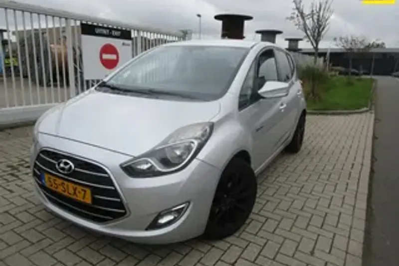 Hyundai ix20 (2011)