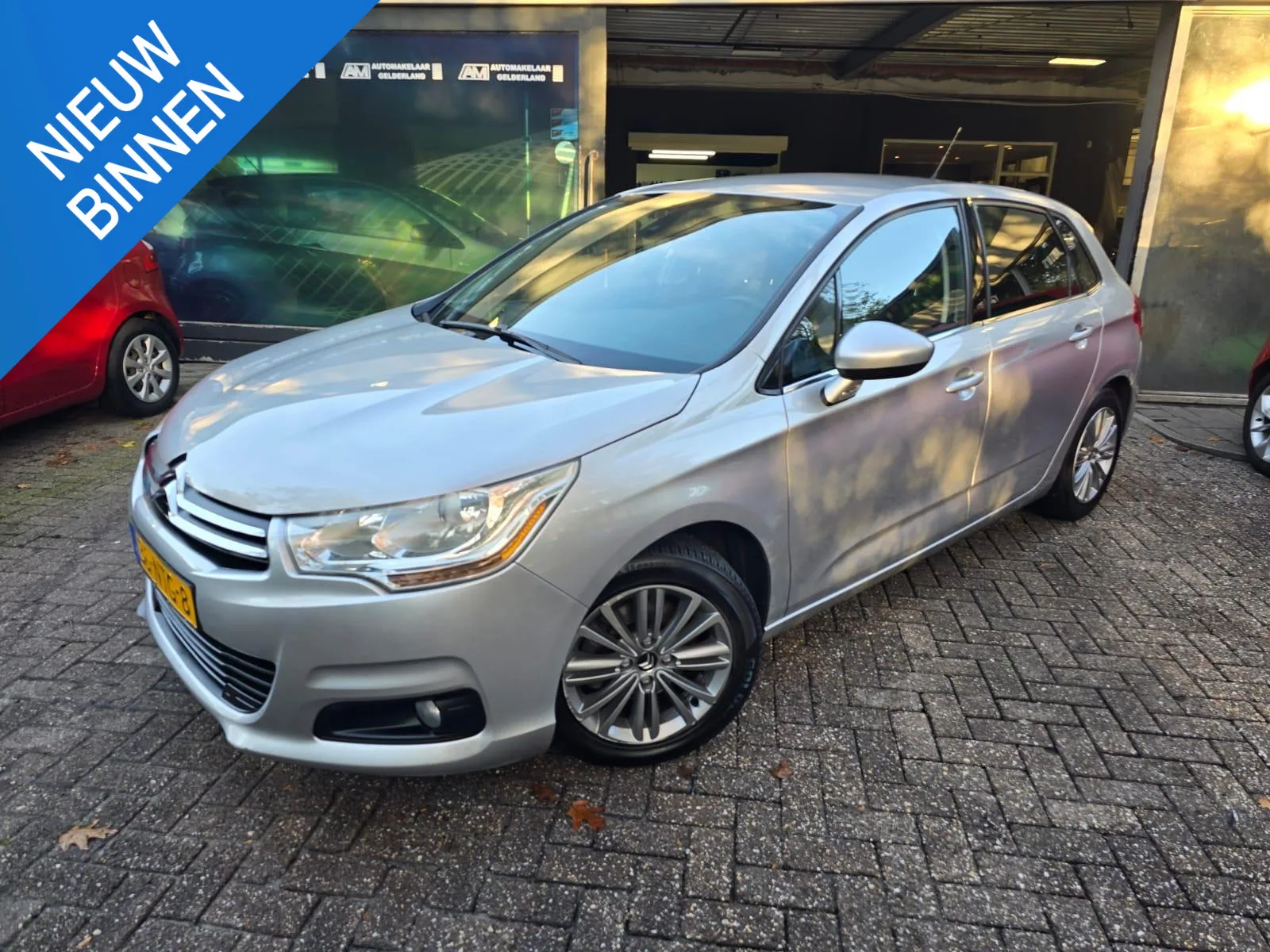 Citroën C4 (2010) — foto 1