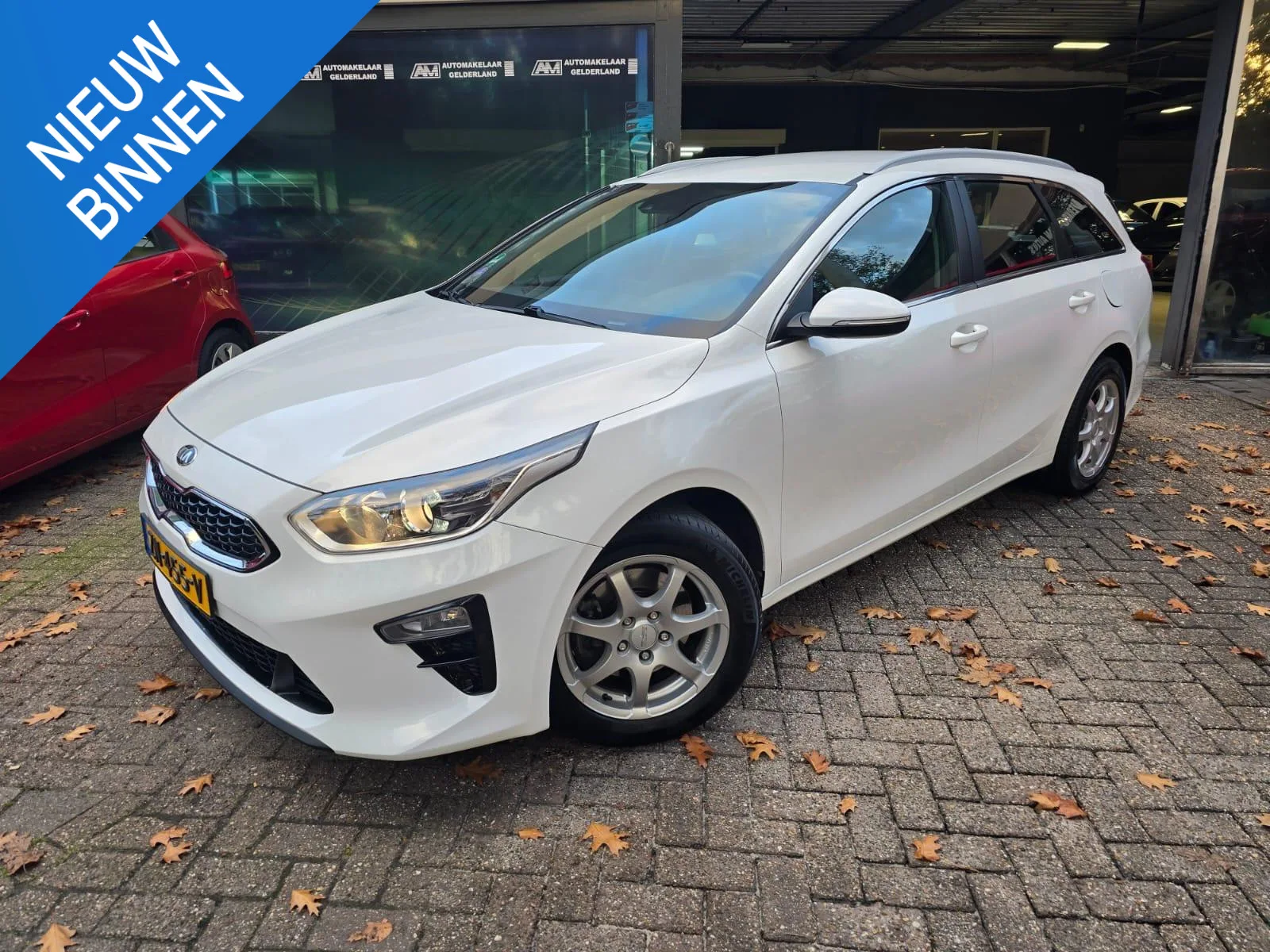 Kia Ceed (2019) — foto 1