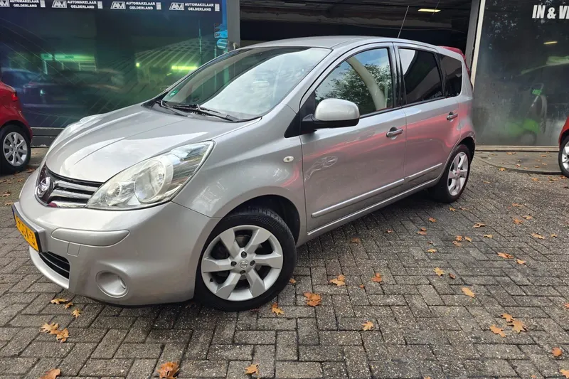 Nissan Note (2011)