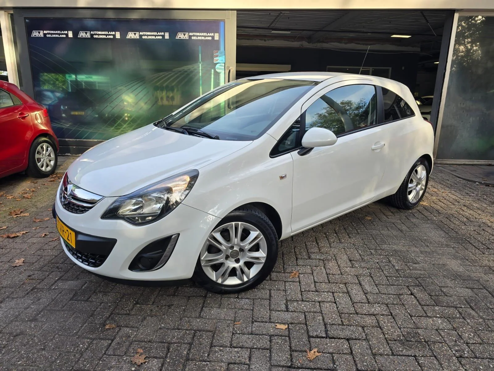 Opel Corsa (2014) — foto 1