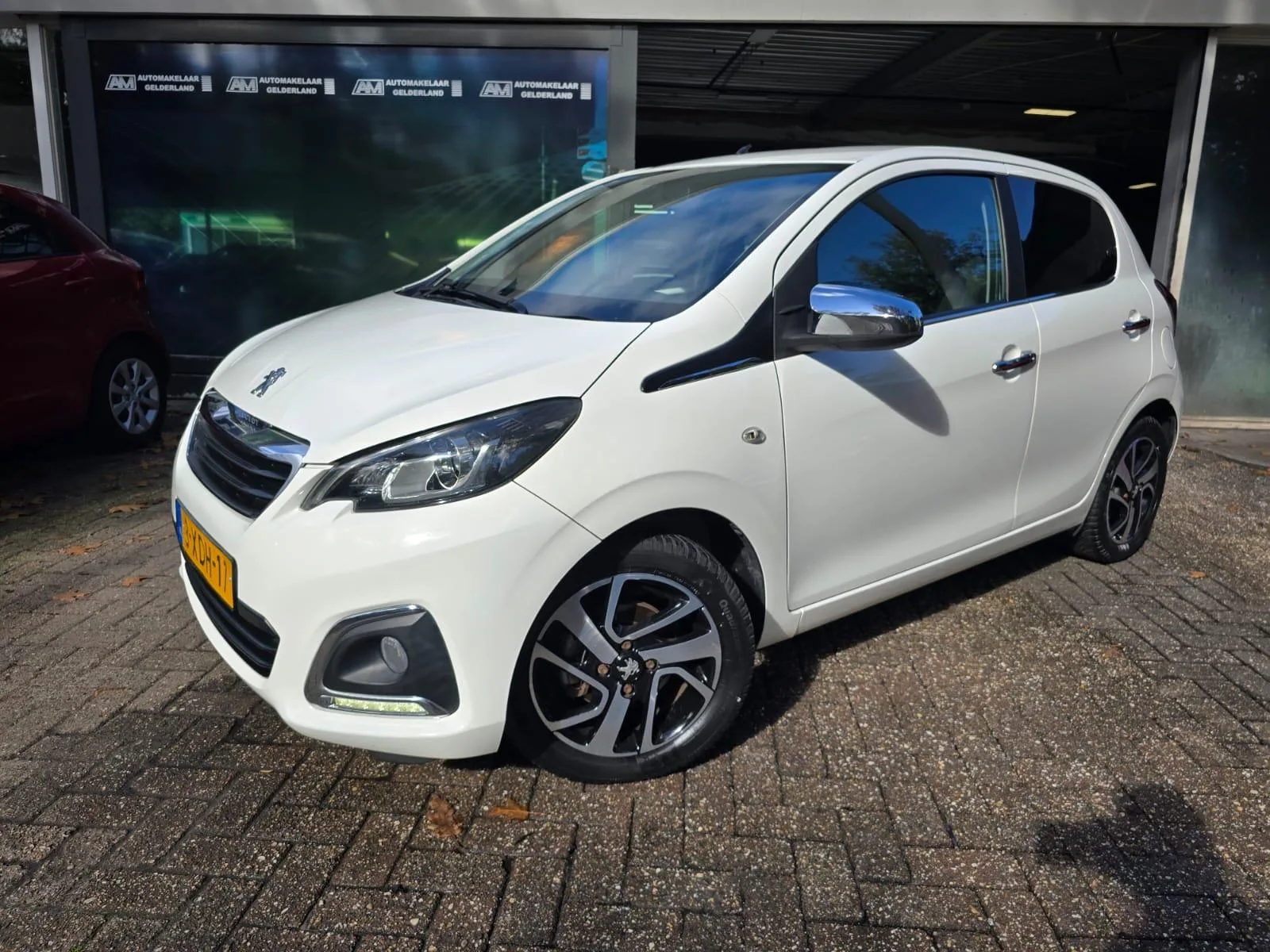 Peugeot 108 (2014) — foto 1