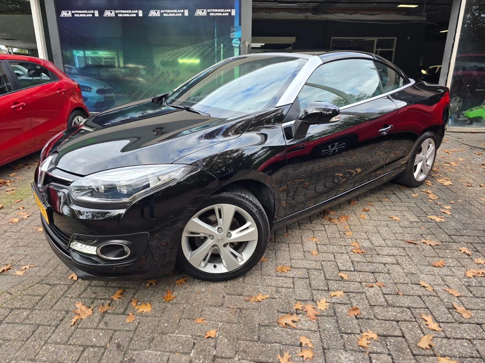 Renault Mégane (2014) — foto 1