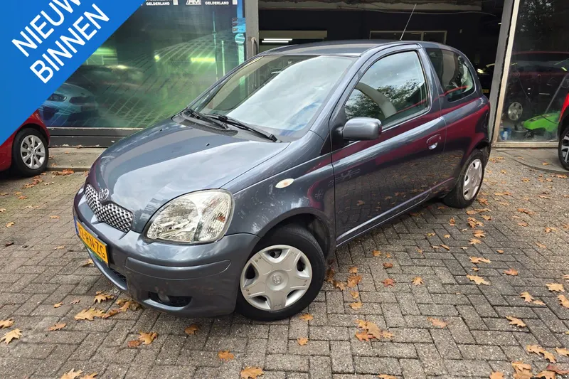 Toyota Yaris (2005)