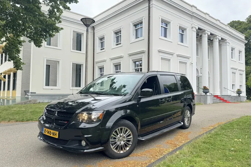 Chrysler Voyager (2017)