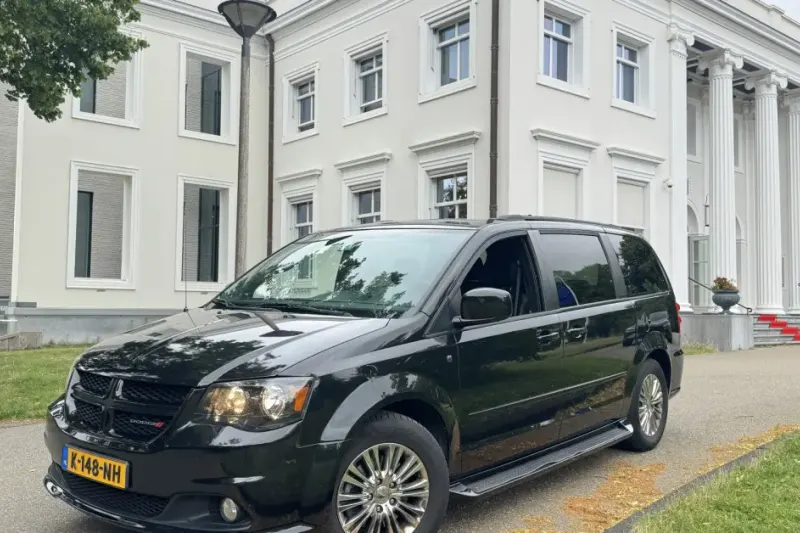 Chrysler Voyager (2017)