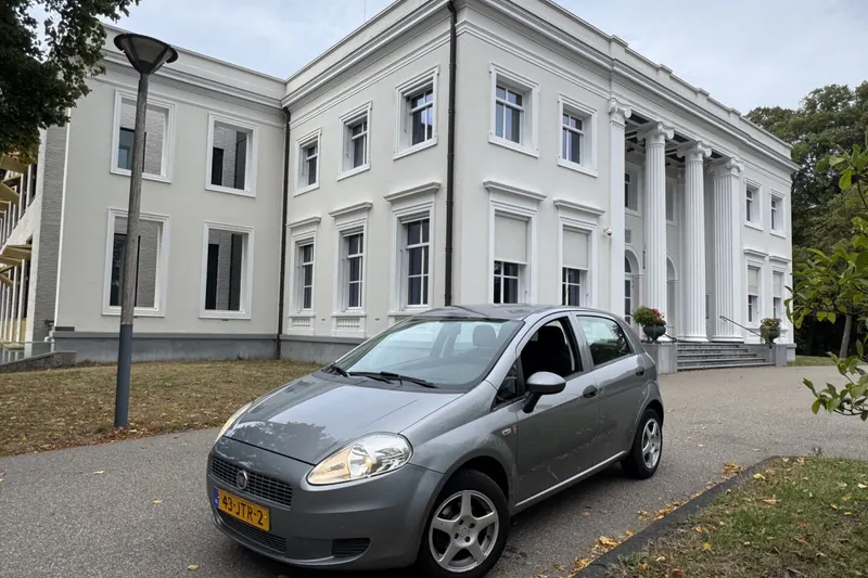 Fiat Grande Punto (2009)