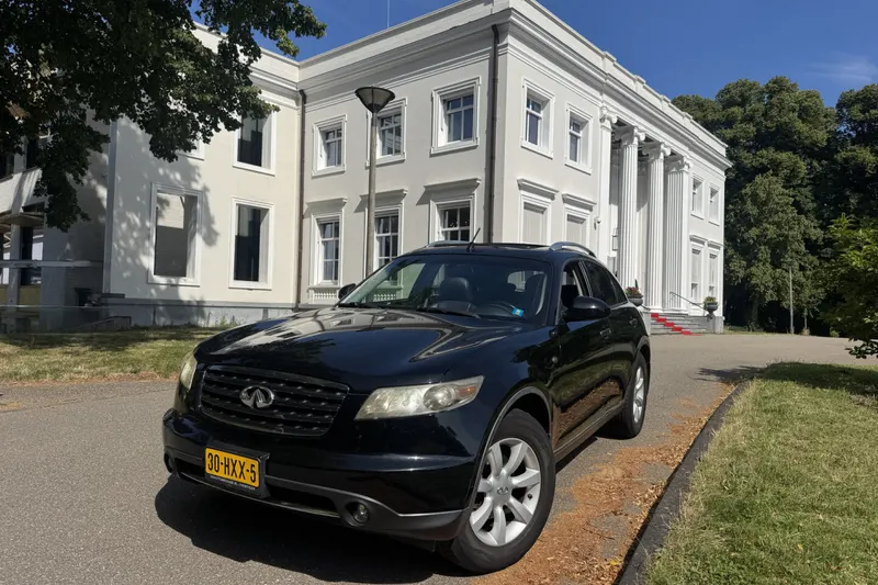 Infiniti FX (2007)