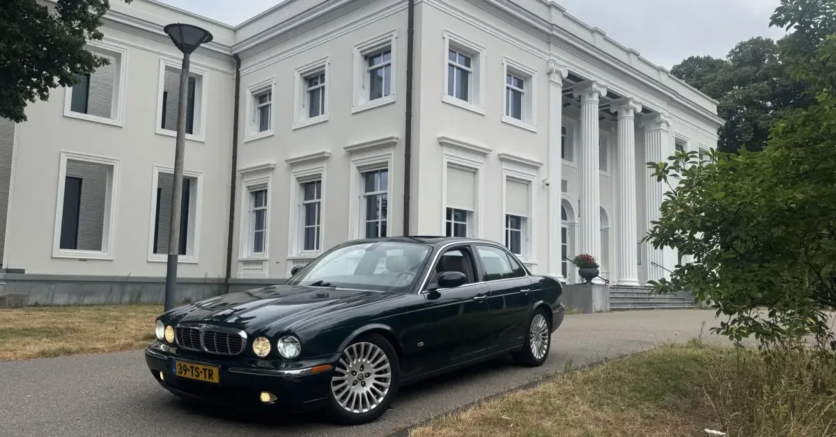 Jaguar XJ (2007) — foto 1