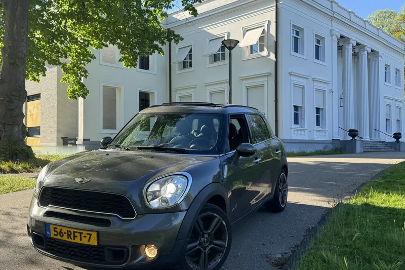 MINI Countryman (2010)