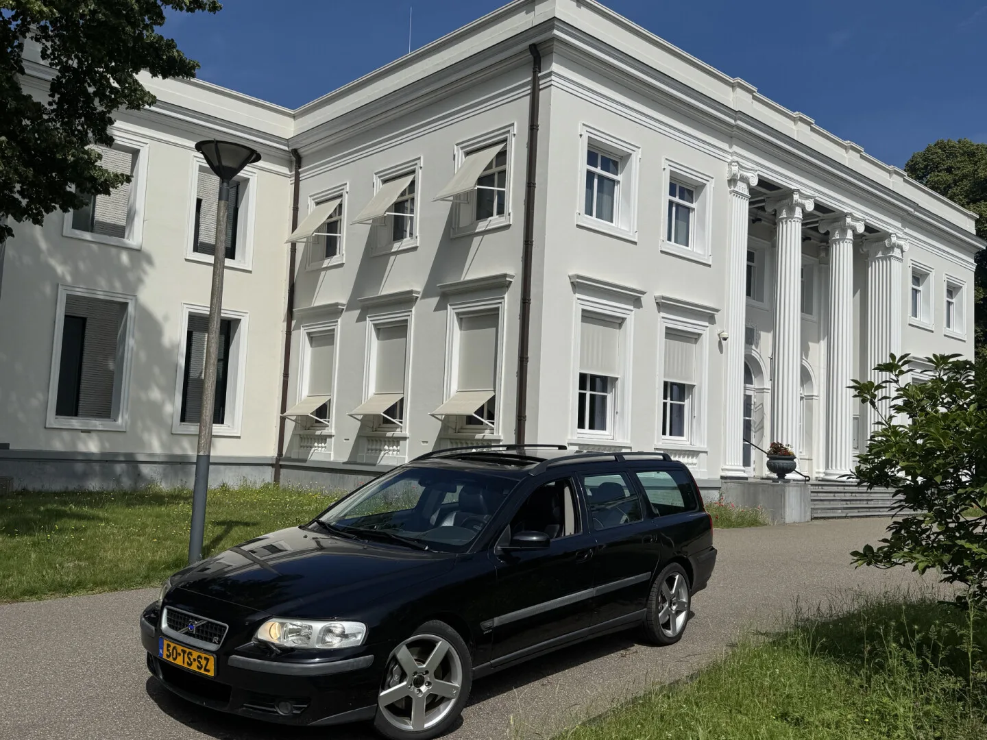 Volvo V70 (2004) — foto 1