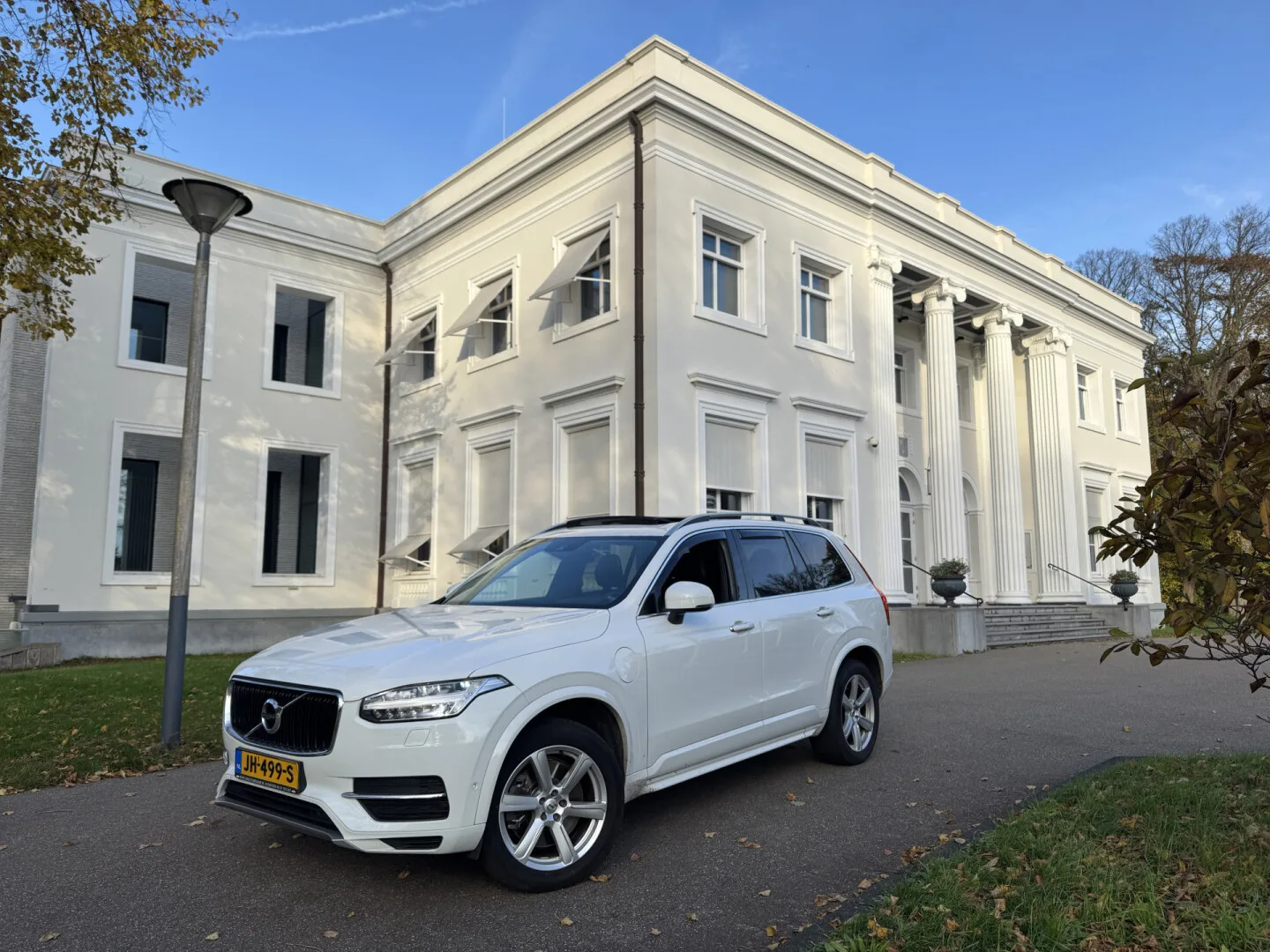 Volvo XC90 (2016) — foto 1