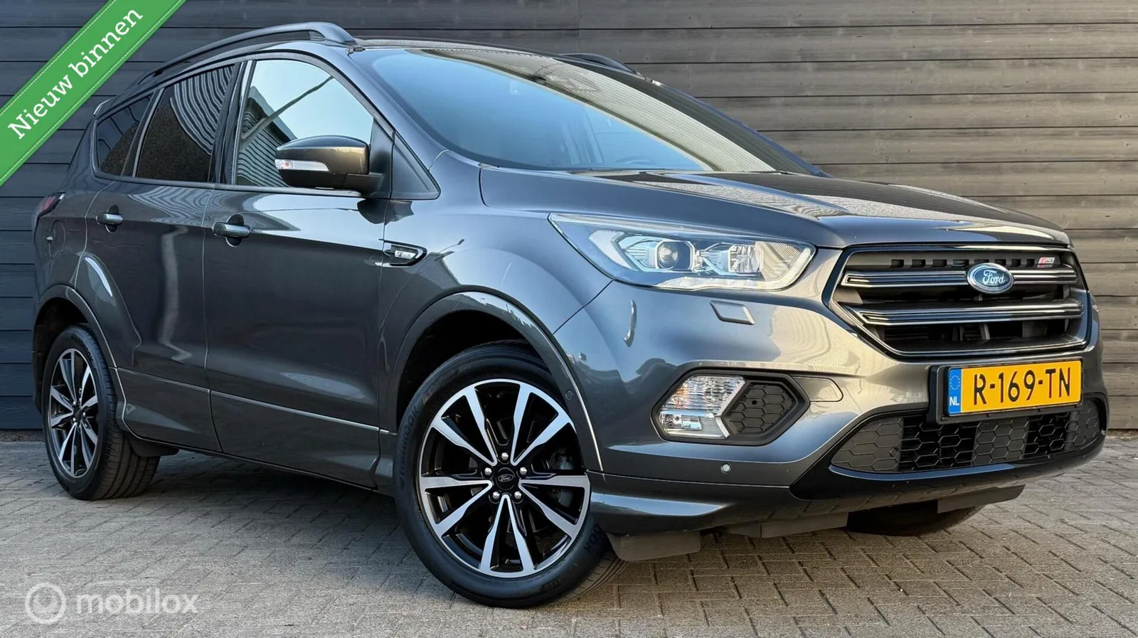 Ford Kuga (2019) — foto 1