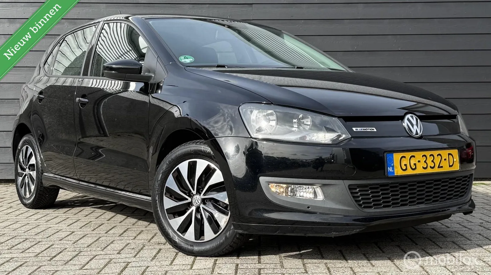 Volkswagen Polo (2015) — foto 1