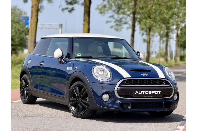 MINI Cooper S (2018)
