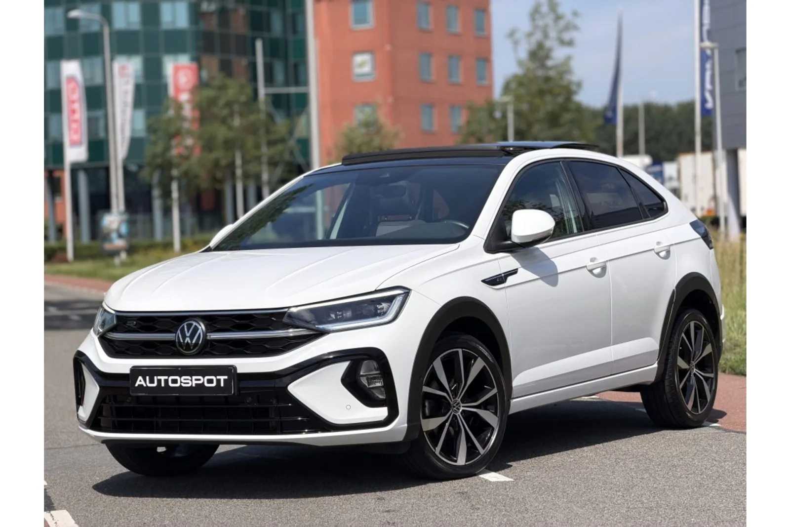 Volkswagen Taigo (2023) — foto 1