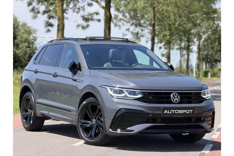 Volkswagen Tiguan (2021)