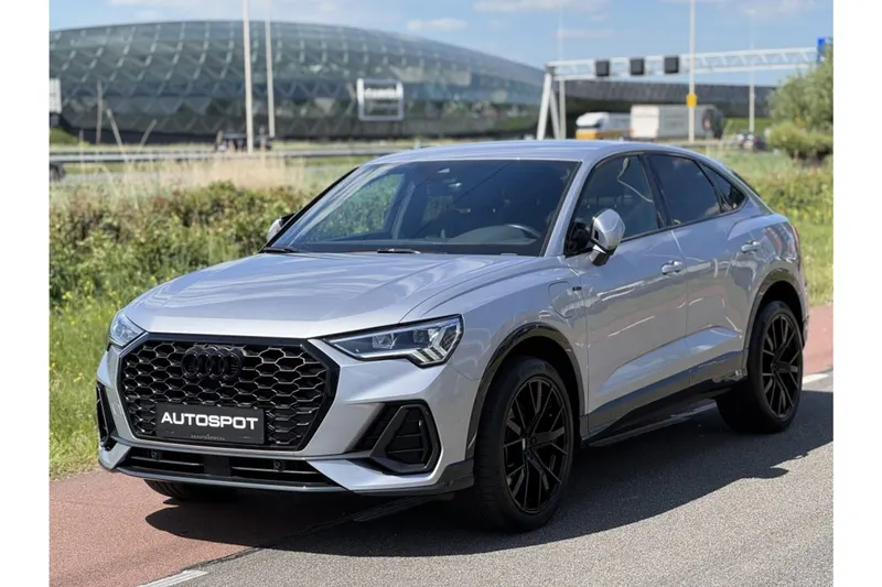 Audi Q3 (2022)