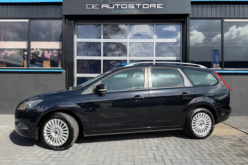 Ford Focus (2009)