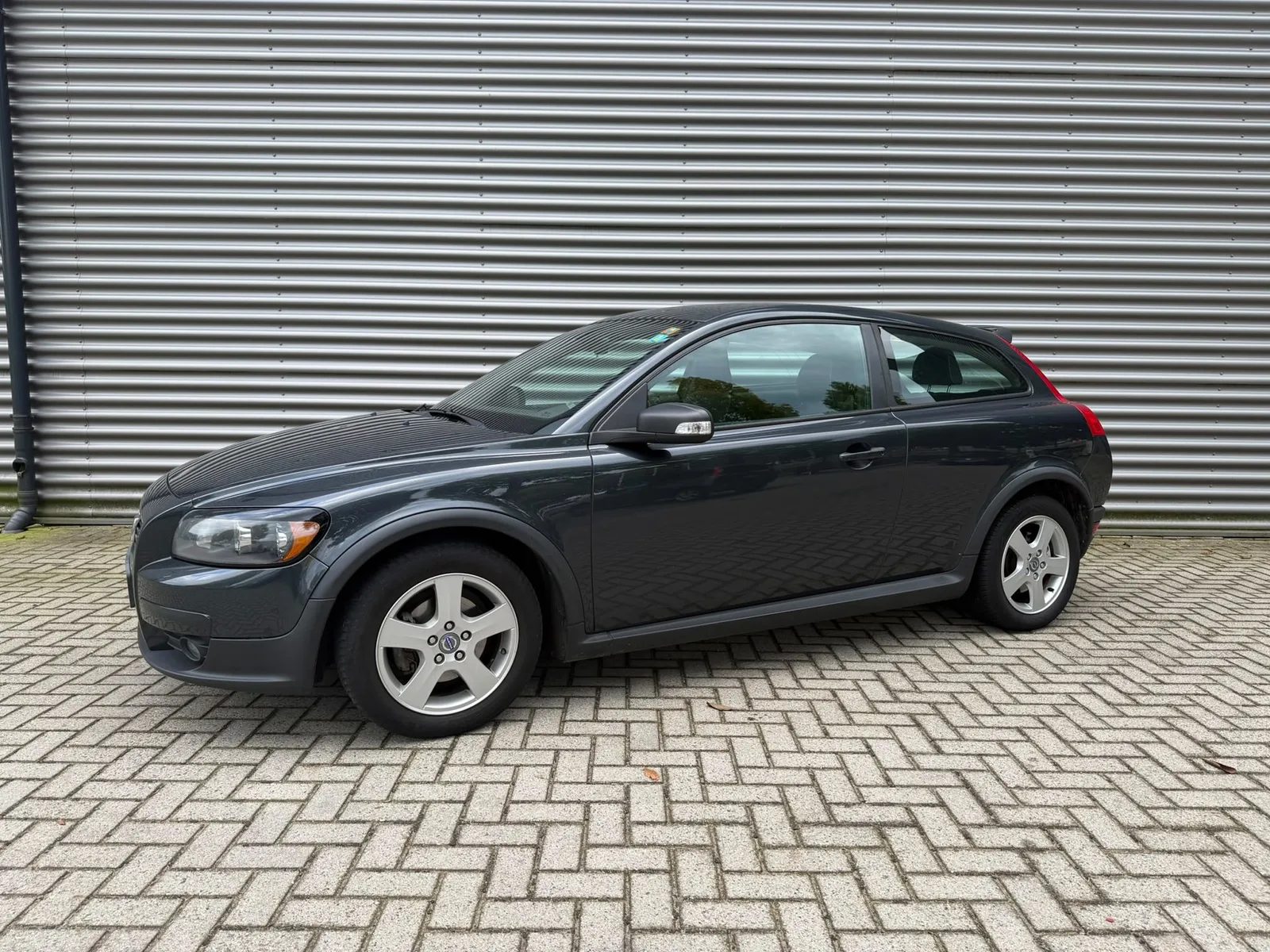 Volvo C30 (2009) — foto 1